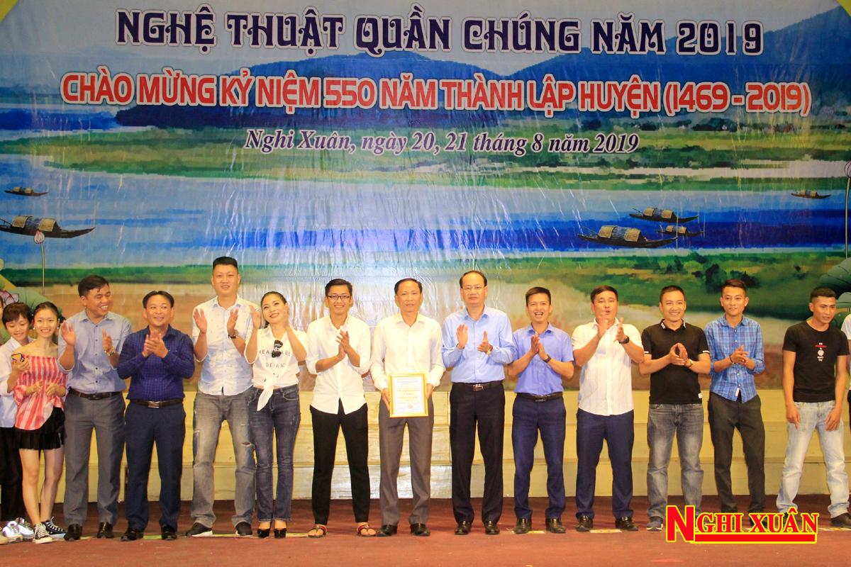 Hội diễn nghệ thuật quần chúng huyện Nghi Xuân thành công tốt đẹp