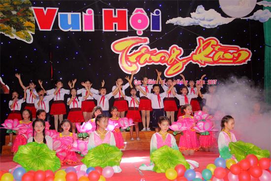 Nghi Xuân tổ chức "Vui hội trăng rằm" năm 2017