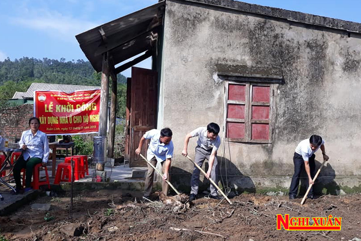 Khởi công xây nhà nhân ái cho hộ nghèo Xuân Lĩnh