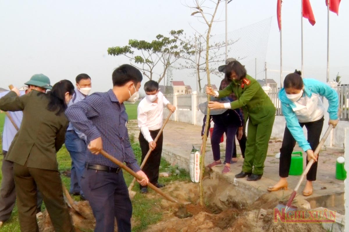 Phụ nữ Nghi Xuân phát động trồng cây xanh chào mừng thành công Đại hội Đại biểu Phụ nữ toàn quốc lần thứ XIII