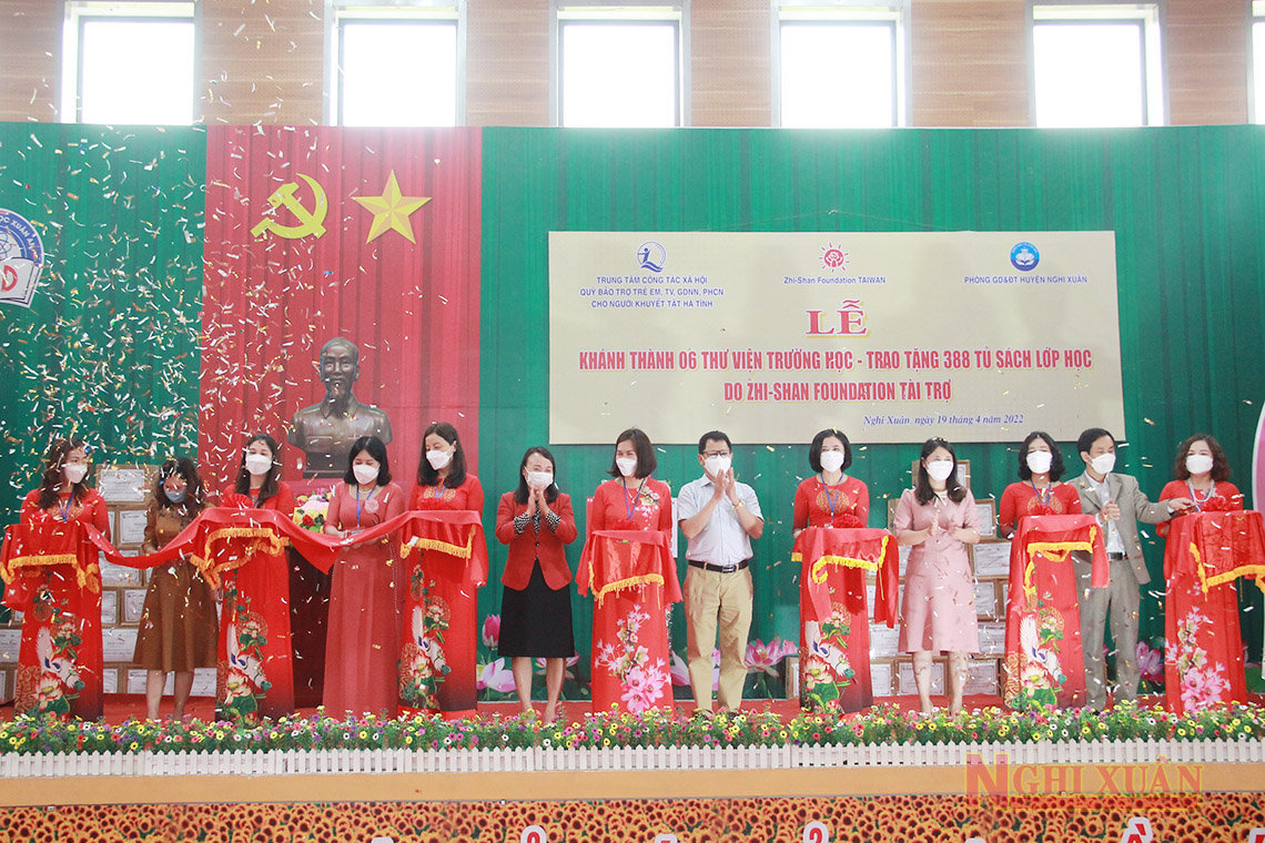 Khánh thành 6 thư viện trường học do tổ chức Zhi-Shan Foundation tài trợ