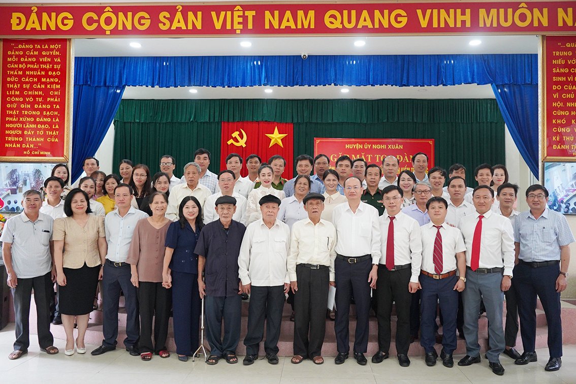 Ủy ban Kiểm tra các cấp ở Nghi Xuân phát huy truyền thống vẻ vang 75 năm ngành Kiểm tra Đảng